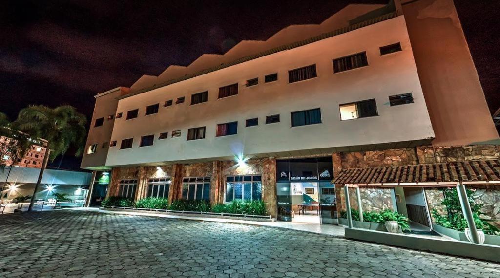 Hotel Santiago Lindoia Bagian luar foto