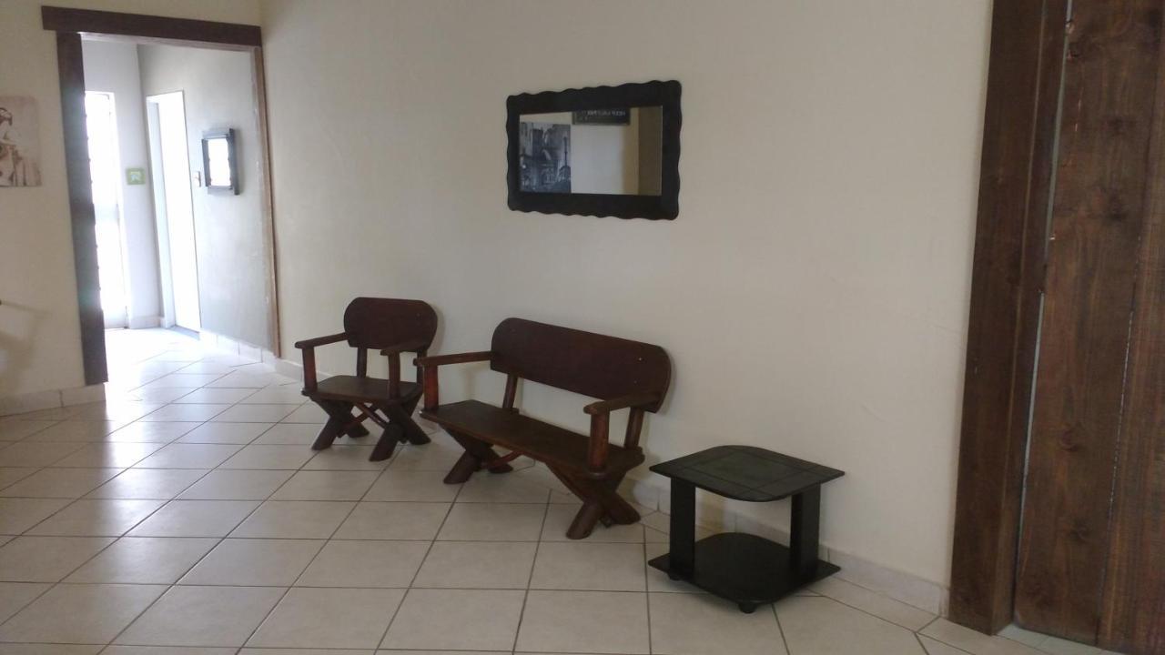 Hotel Santiago Lindoia Bagian luar foto
