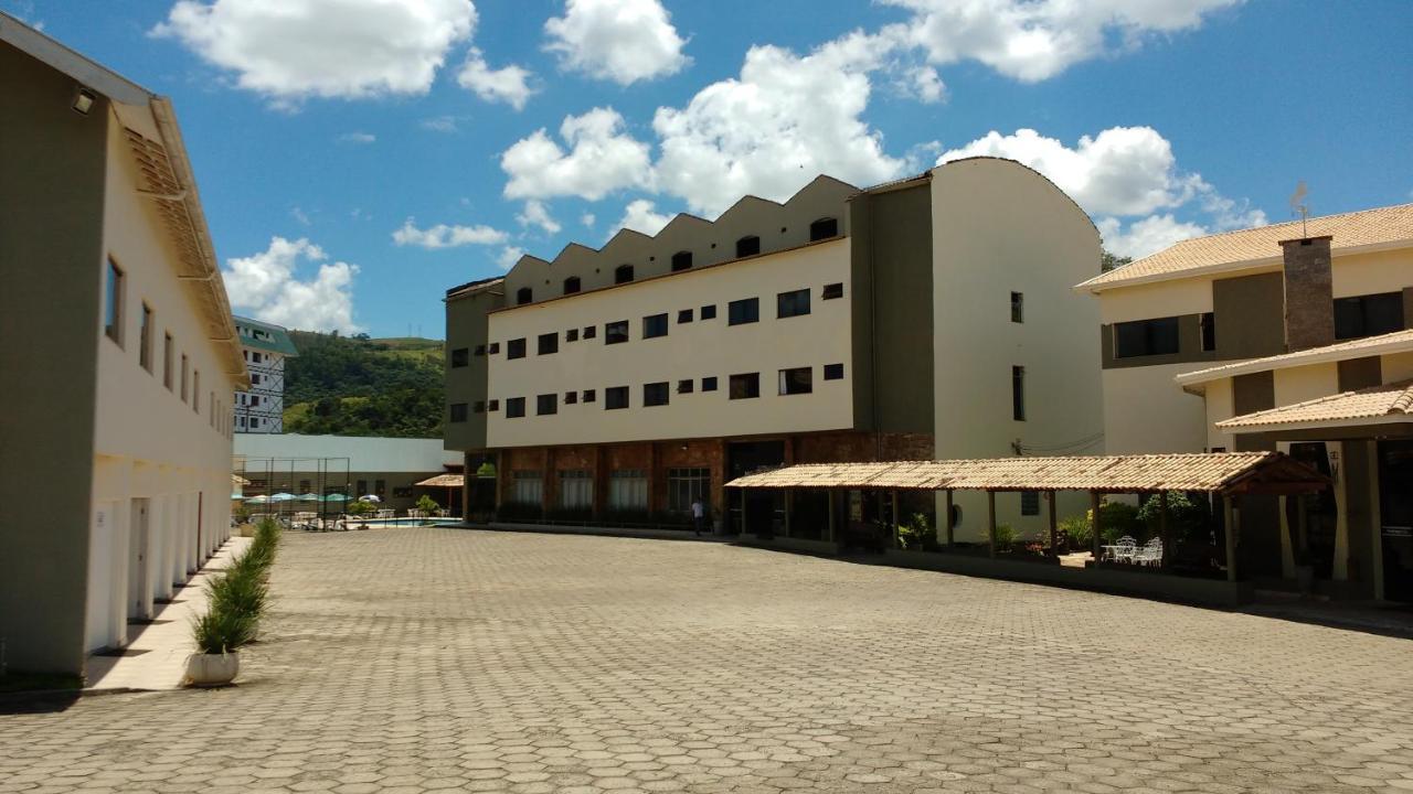 Hotel Santiago Lindoia Bagian luar foto